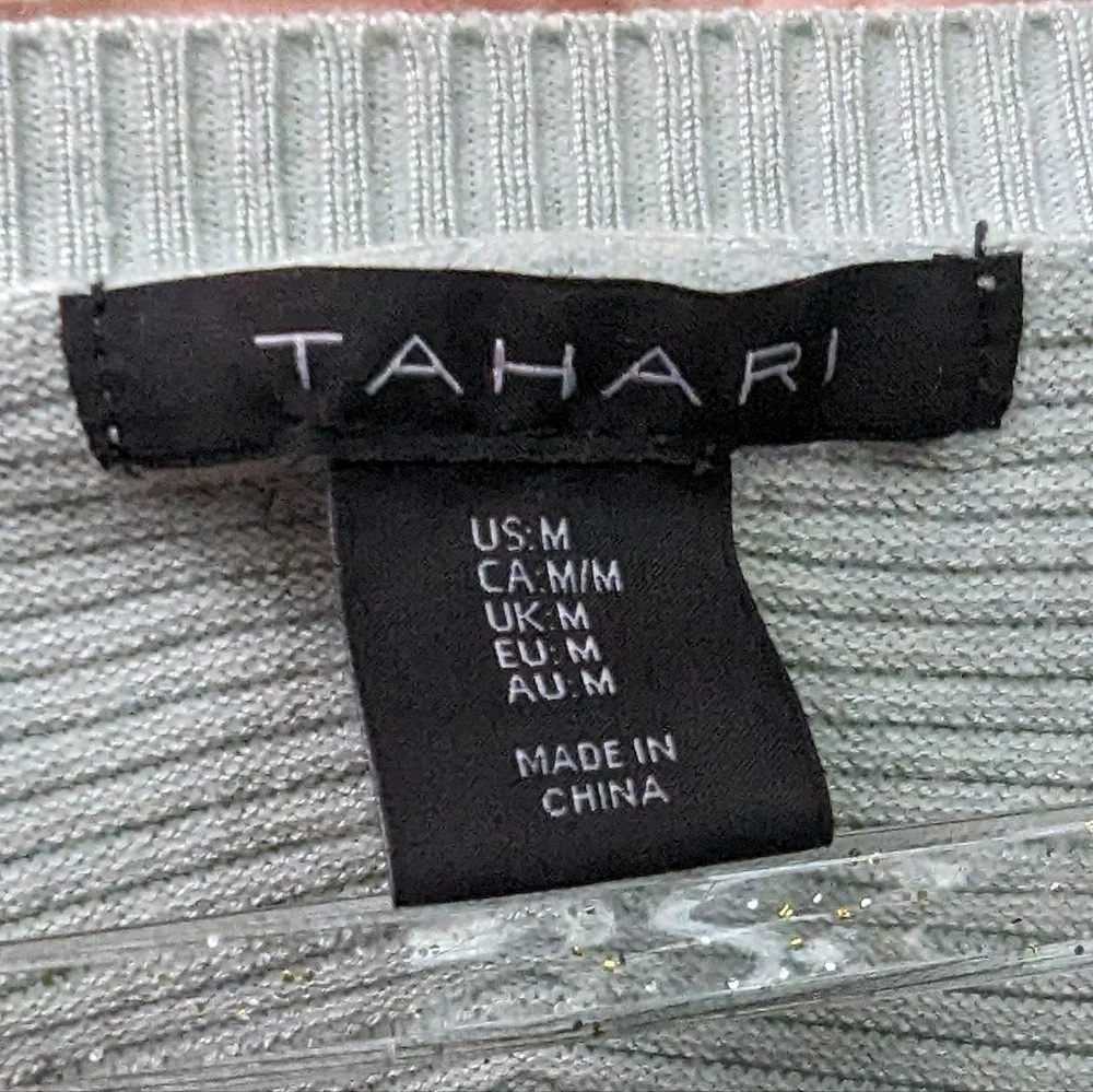 Tahari V Neck Ribbed Sweater Sz M